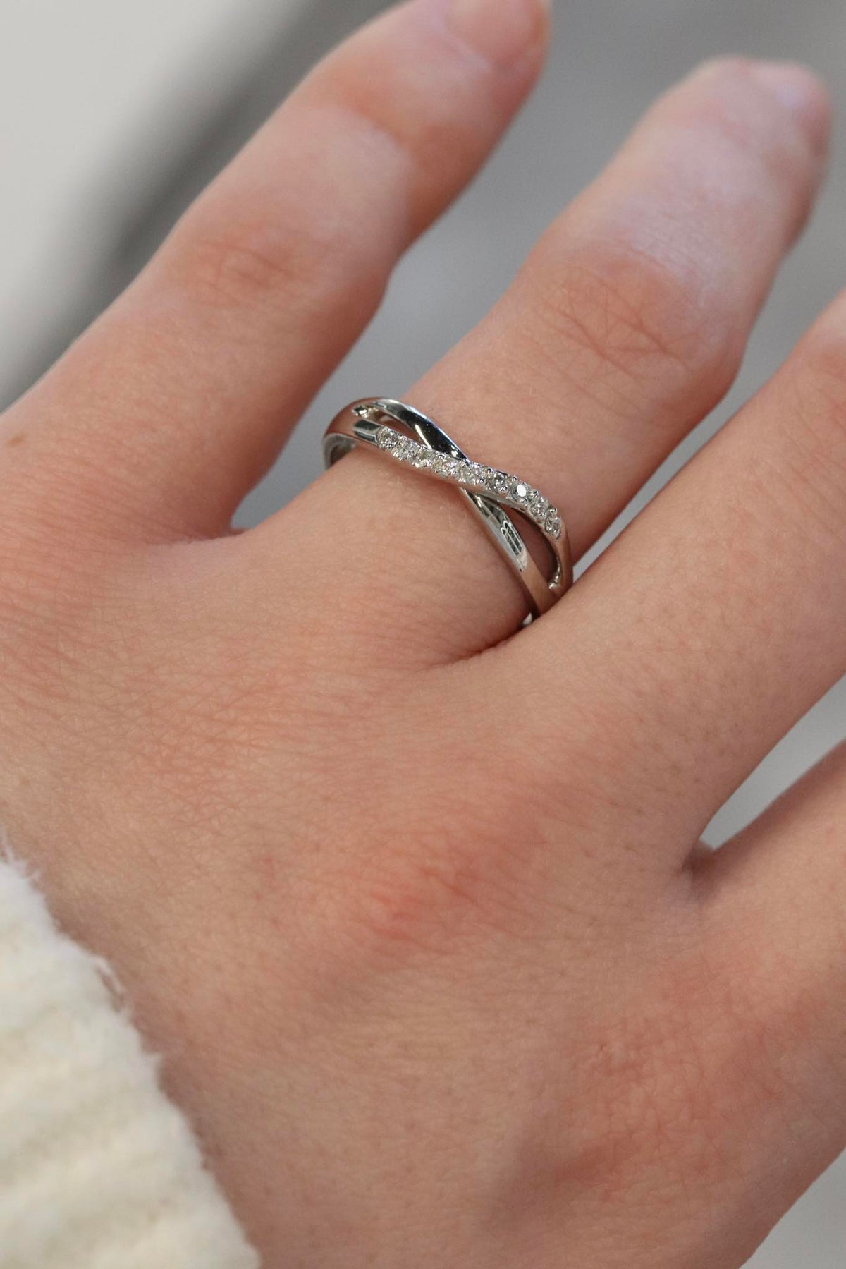 Amelia Ring