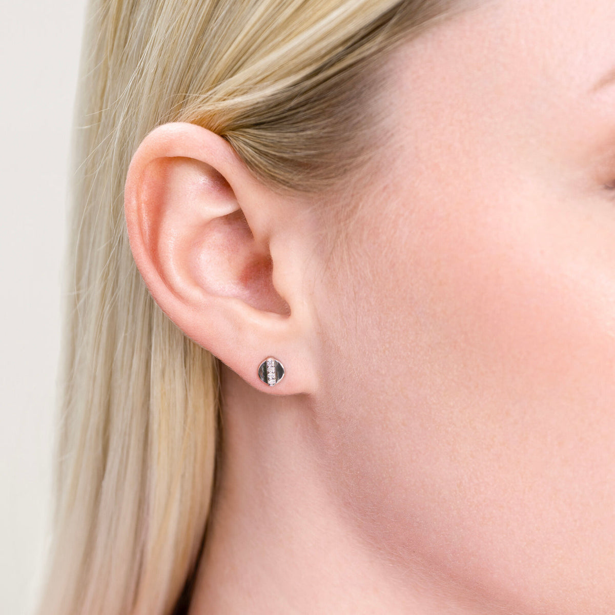 Circle Lab Earrings