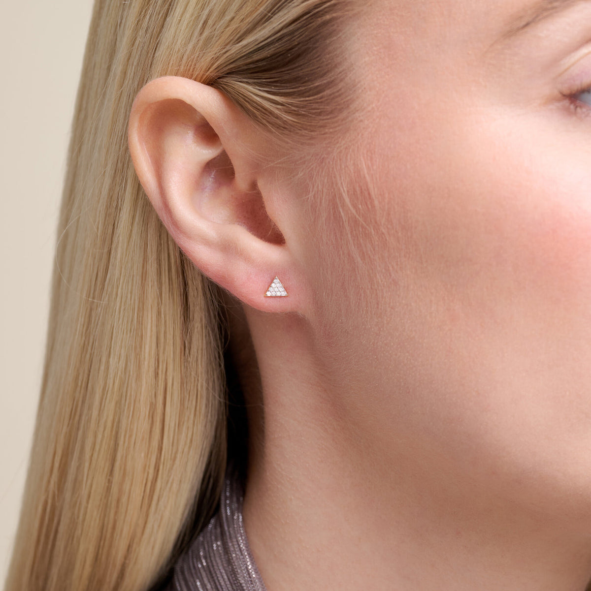 Circle Lab Earrings