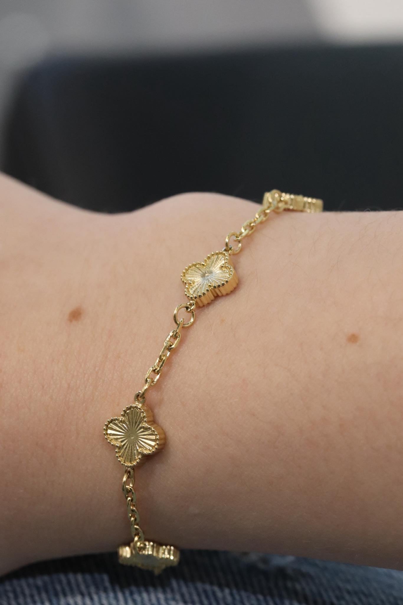 Bracelet trèfle en acier 9mm